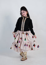 Load image into Gallery viewer, Sara سارة
